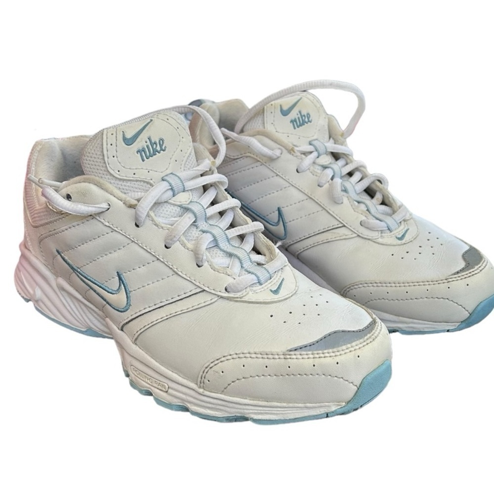 NIKE VIEW II Walking Shoes Sneakers Women’s 
Size 6.5